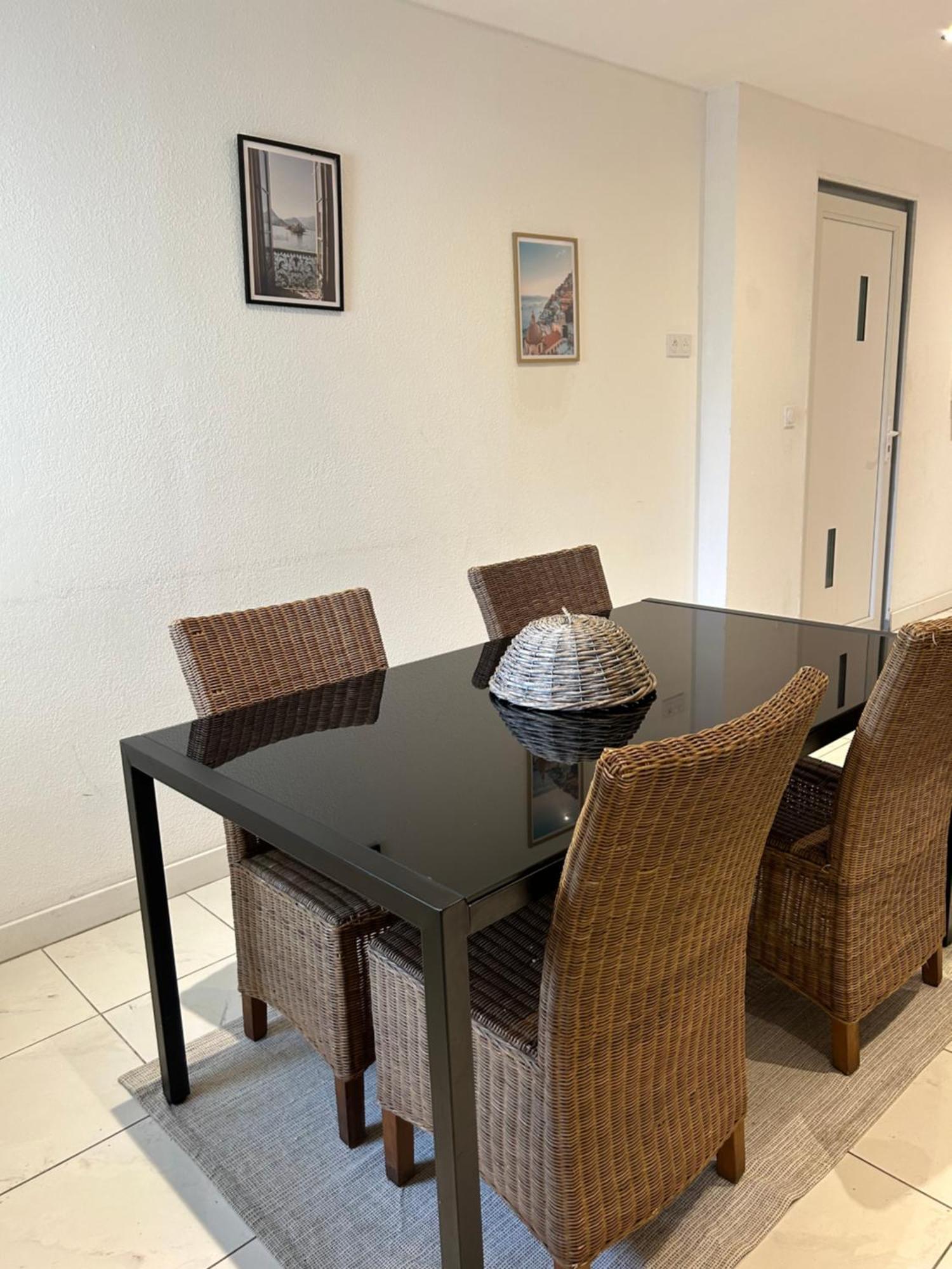 Grand T2 Climatise Avec Jardin Et Apartment