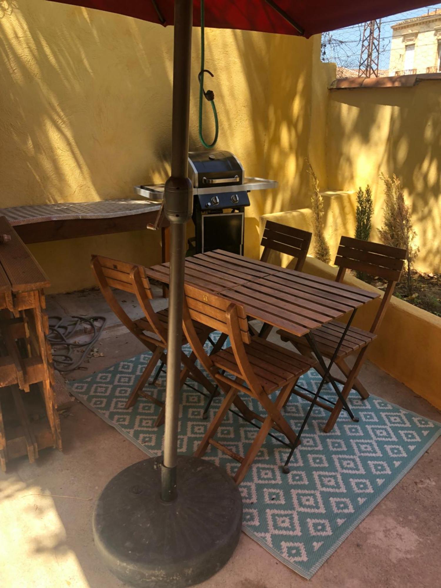 Grand T2 Climatise Avec Jardin Et Apartment